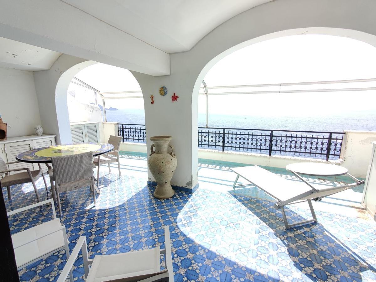 Casa La Scogliera Apartment Праяно Екстериор снимка