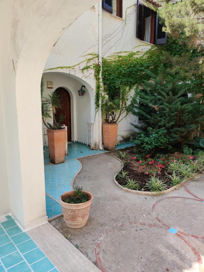 Casa La Scogliera Apartment Праяно Екстериор снимка